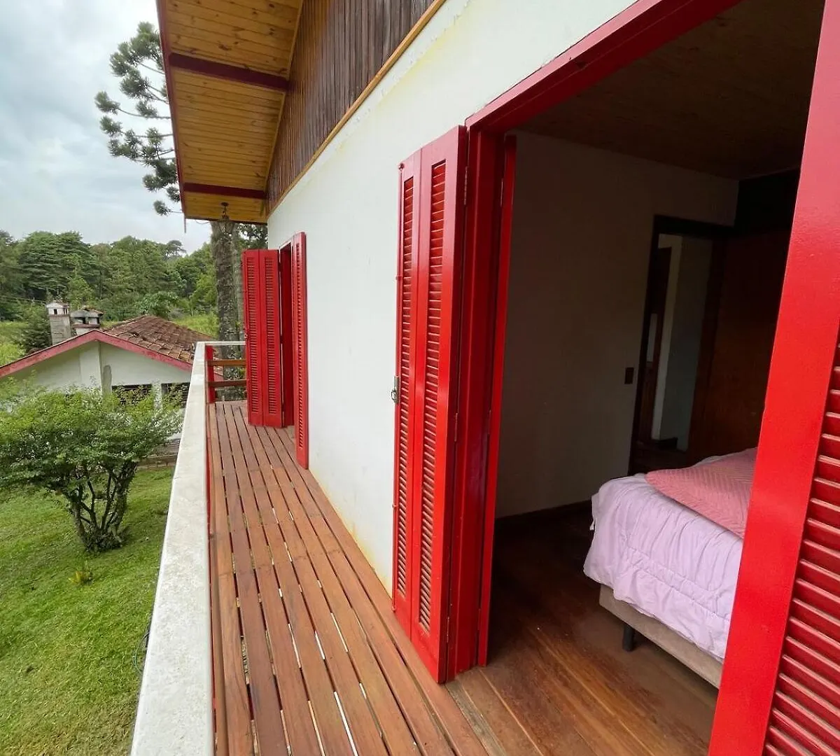Casa Linda De Frente Para O Lago Campos do Jordao Holiday home
